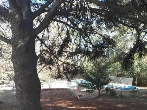 Casa en venta - 8 Dormitorios 10 Baños - Córdoba