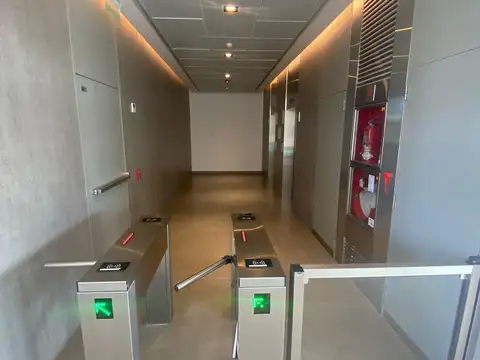 Oficina en Alquiler en Vicente Lopez, USD 3.350