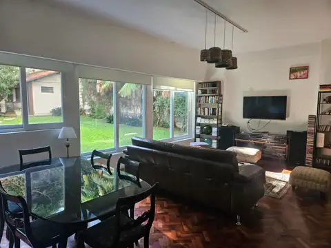 Presidente José Evaristo Uriburu 1200, Piso PB