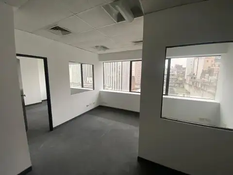 Oficina en Alquiler 40 años