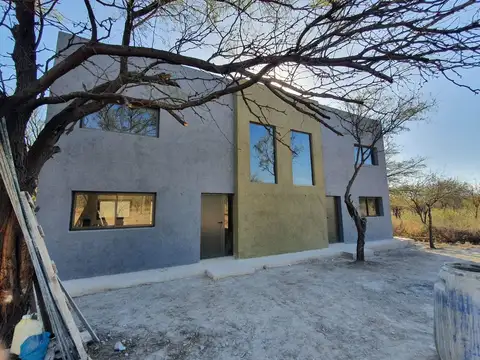 DUPLEX 2 DORMITORIOS EN VENTA TRASLASIERRA