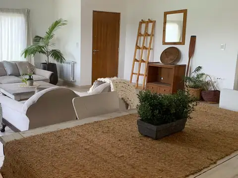 Casa en Alquiler 5 años