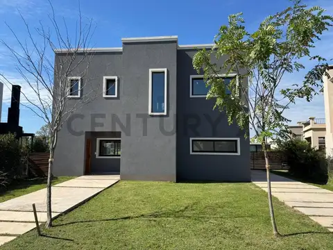 CASA  VENTA  6 AMB. 4 HAB. C/ESCRITORIO CONSTRUIDA EN DOS PLANTAS, BARRIO SAN PABLO, PILAR