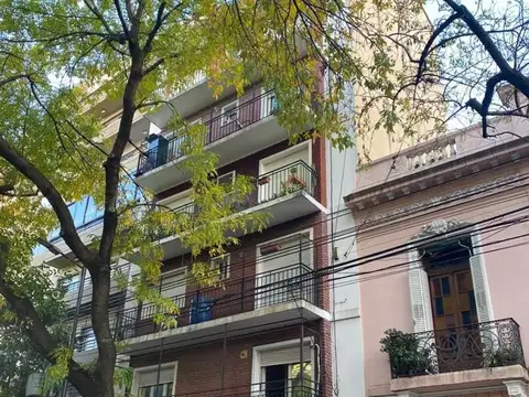 Departamento de 3 ambientes con balcón