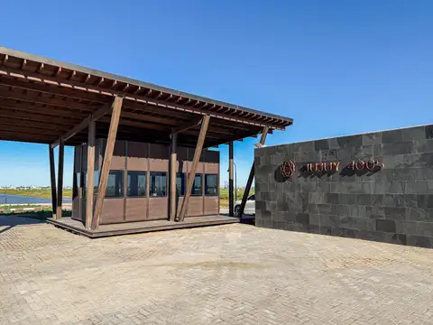 Terreno en Venta en Funes, USD 85.000