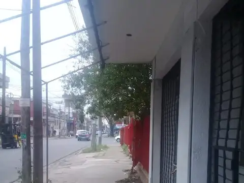 Excelente local 21 m2 s/ Jose Maria Campos