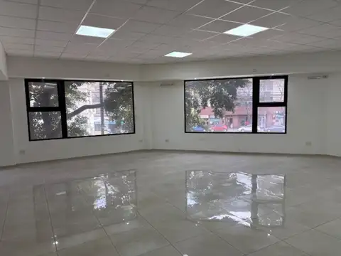 Local en Alquiler en Barracas, $ 4.000.000