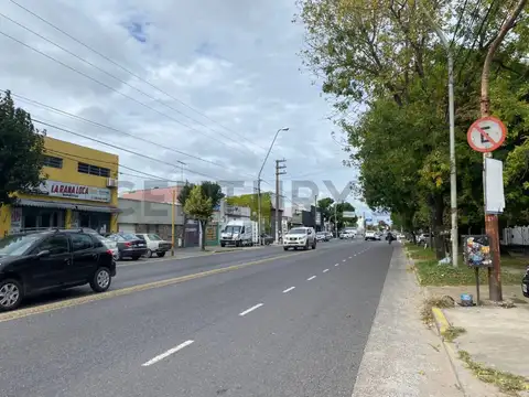 122 e/ 42 y 43 500, Piso 0