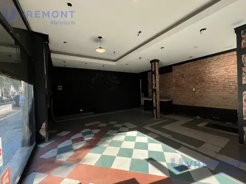 Mario Bravo al 500 local comercial en alquiler