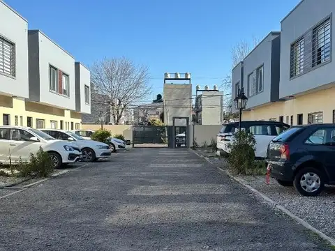 EXCELENTE DUPLEX A ESTRENAR EN ITUZAINGO