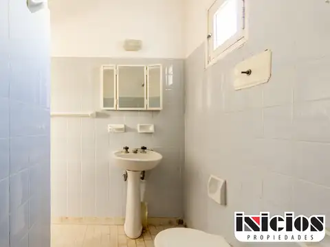 Departamento: Quinteros N° 195 - Mar de Ajo - C1045