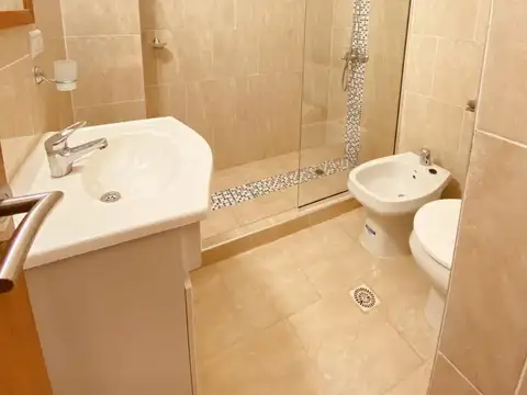 Departamento en Alquiler al Este