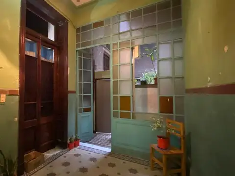 Casa 16 ambientes con 14 baños