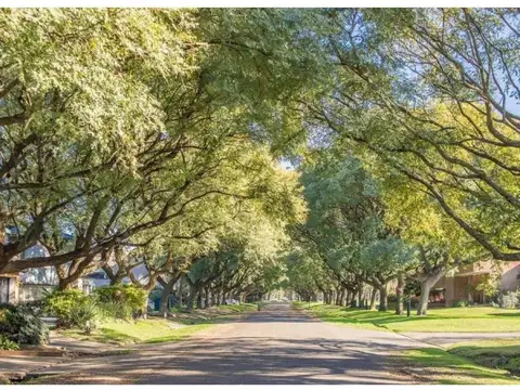 Casa 6 ambientes con 6 baños