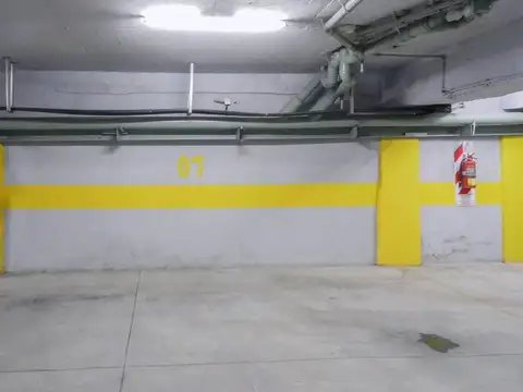 VENTA COCHERA EN CIUDAD UNIVERSITARIA, NUEVA Y ECONÓMICA!