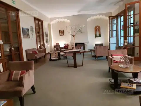 Casa  5 Ambientes en venta - S.Isi.-Centro