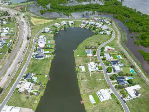 Terreno en Venta en Countries y Barrios Cerrados en Pilar, USD 58.000