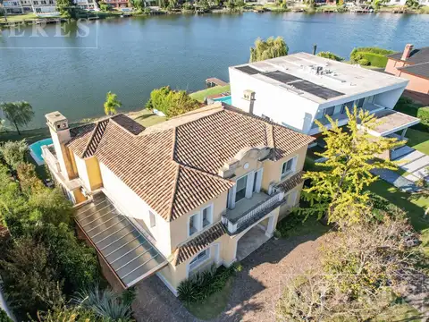 Casa en Alquiler  a La Laguna en Los Castores, Nordelta.