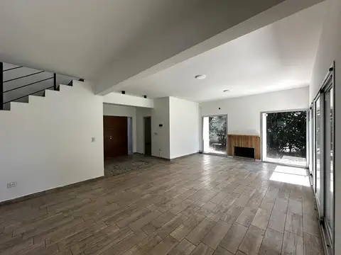 Barrio Cerrado Pueblo Esther