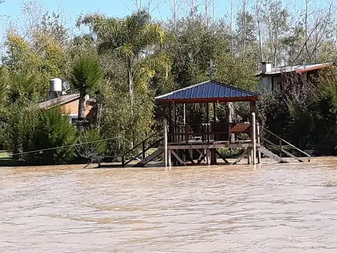 Casa en venta en Arias