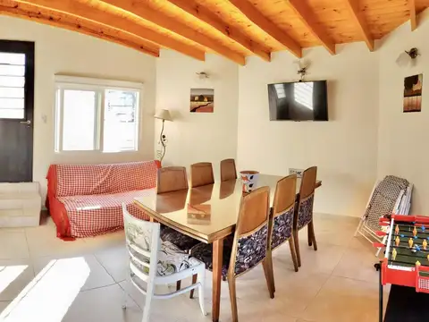 Casa 4 ambientes con 3 baños
