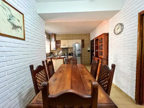 Casa en Venta con 1 cochera