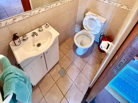 Depto Tipo Casa 7 ambientes con 1 baño