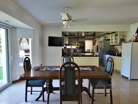 Casa en Venta en Campos De Alvarez, USD 440.000