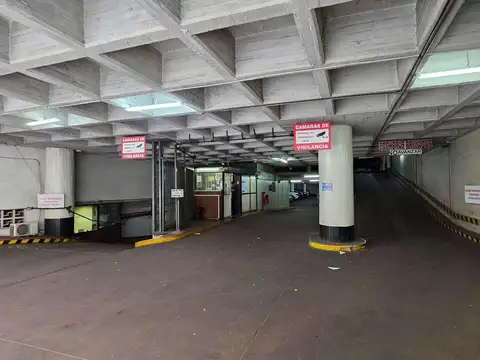 MARCELO T. DE ALVEAR AL 1200 2°