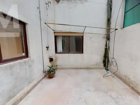 Depto Tipo Casa en Venta al Este