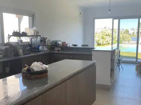 Casa en Alquiler Temporal de 3 dormitorios