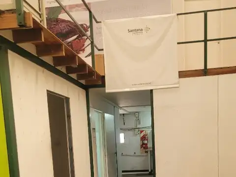 EXCELENTE GALPON EN ZONA INDUSTRIAL