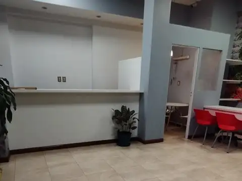 Local en Venta 24 años