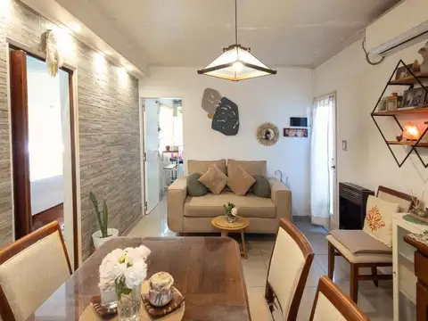 PH VENTA LA PLATA 2 DORMITORIOS CON PATIO