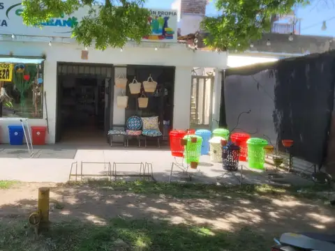 Depto Tipo Casa 4 ambientes con 3 baños