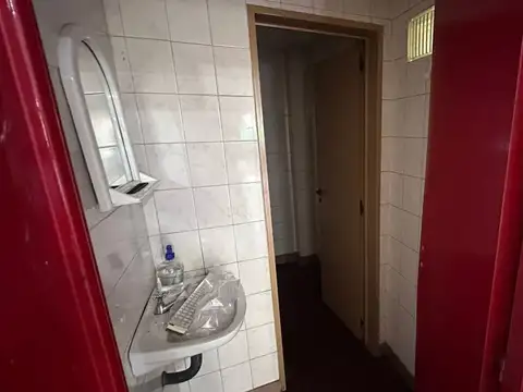 Local en Alquiler 51 años