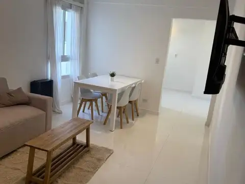 Depatamento de dos ambientes lateral 