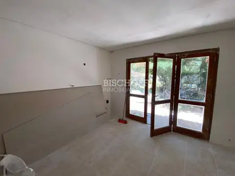 EXCELENTE CASA DE 3 AMBIENTES EN BARRIO NORTE, VILLA GESELL