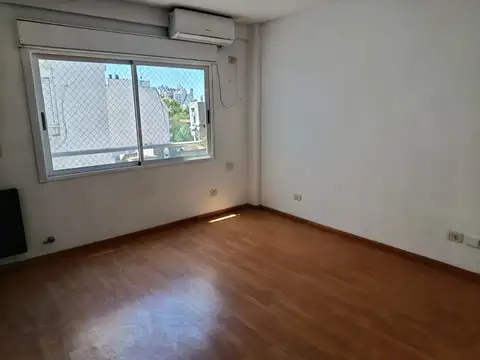 Guardia Vieja 3800, Piso 6