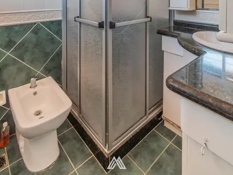 Alquiler  La Blanqueada Oficina con cocheras