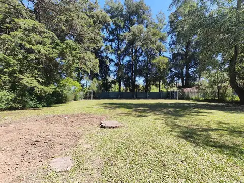 Venta Casa Quinta 5 Ambientes con pileta y quincho