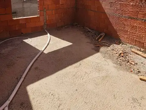 Depto Tipo Casa en Venta con 1 cocheras