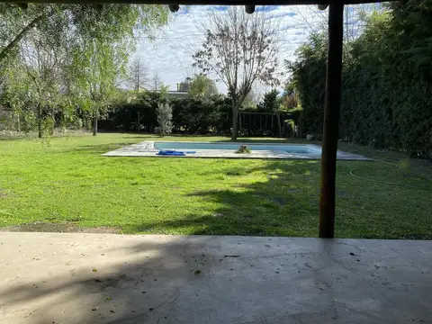 Casa en Alquiler al Noroeste