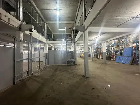 Galpon en Alquiler A Estrenar