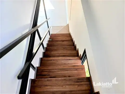 Casa en Venta al Este