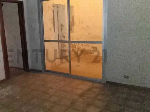 Depto Tipo Casa en Venta en Liniers, USD 76.000