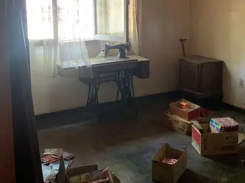 Casa en Venta en Villa Adelina, USD 160.000