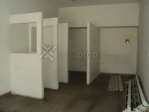 Local en Alquiler en Moron, USD 1.100