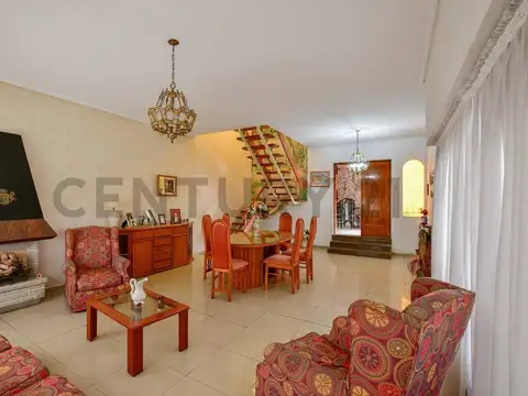 61 e/ 16 y 17 , Piso 0