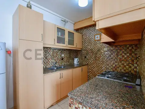 CASA VENTA LA PLATA 3 DORMITORIOS TERRAZA